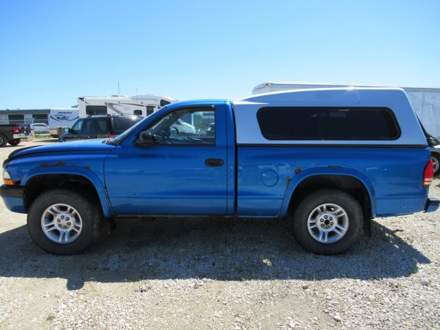 BUY DODGE DAKOTA 2001, Associated Auto Auction